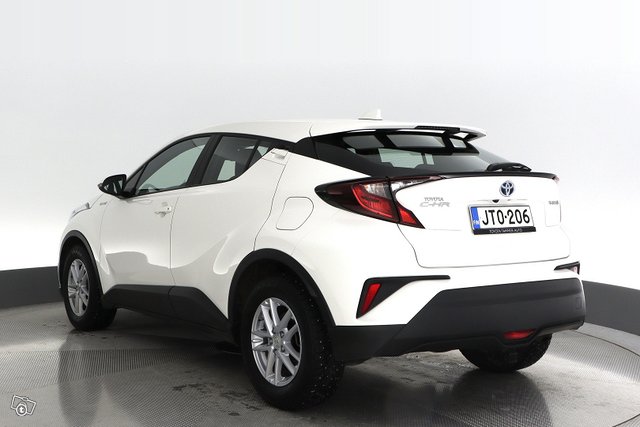 Toyota C-HR 3