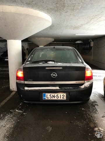 Opel Vectra 9