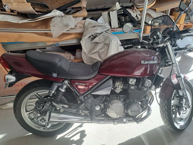 Kawasaki zephyr 550 1