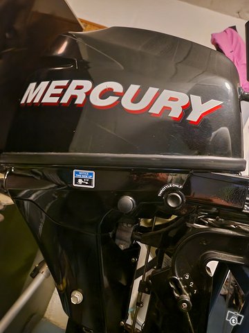 Buster Mix, 9.9hp Mercury 4-t moottori ja traileri