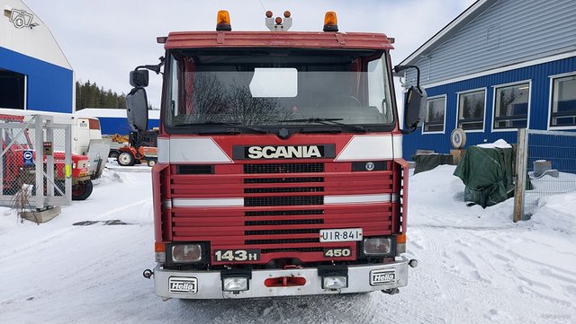 Scania 143H 6x2 450 V8 7