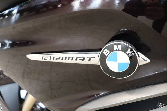 BMW R 16