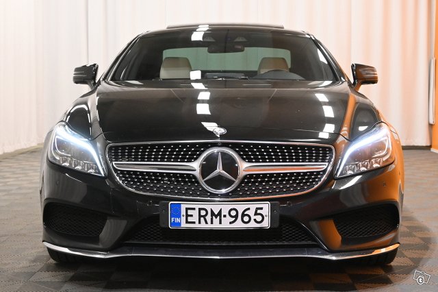 Mercedes-Benz CLS 2