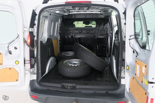 Ford Transit Connect 19