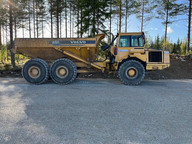 Volvo Dumpperi C25A 3