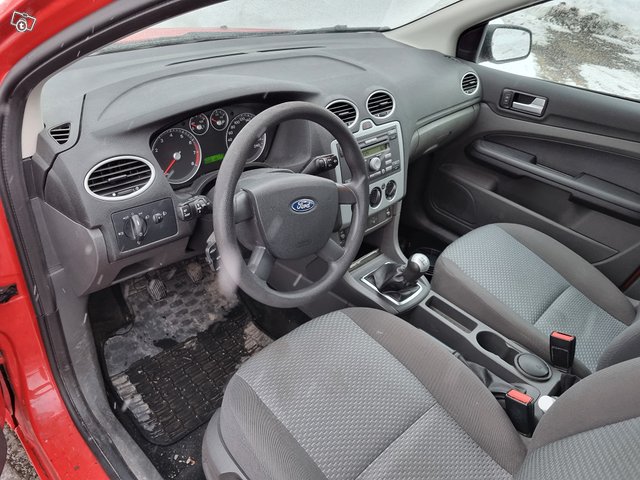 Ford Focus 9