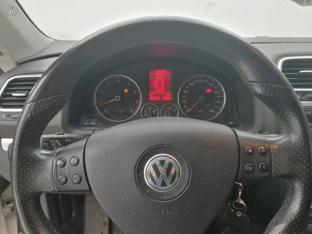 Volkswagen Scirocco 8