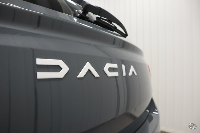 Dacia Sandero 8
