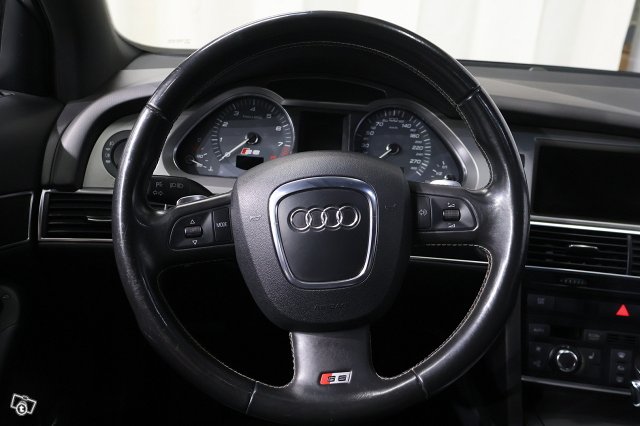 Audi S6 10