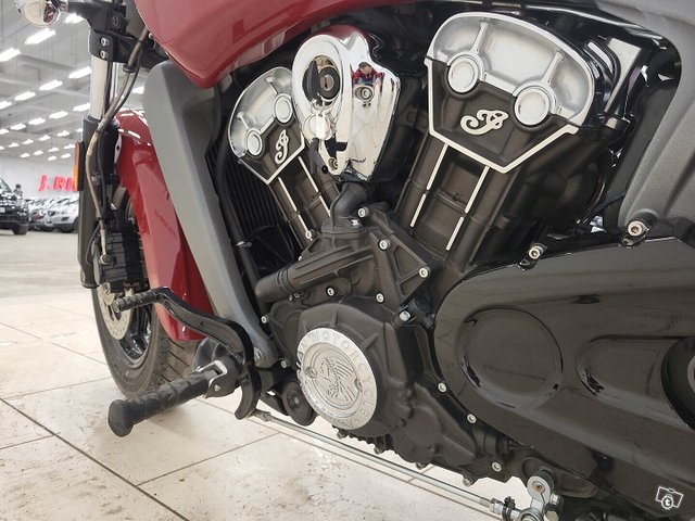 Indian Motorcycle SCOUT 17