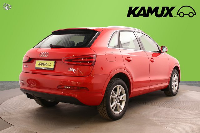 Audi Q3 4