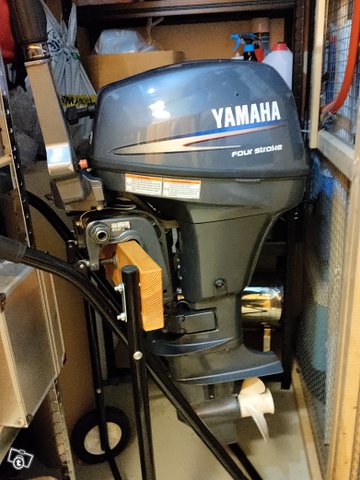 Yamaha 9,9hp, 4-tahti, kahvaohjaus, vm 2008, kuva 1