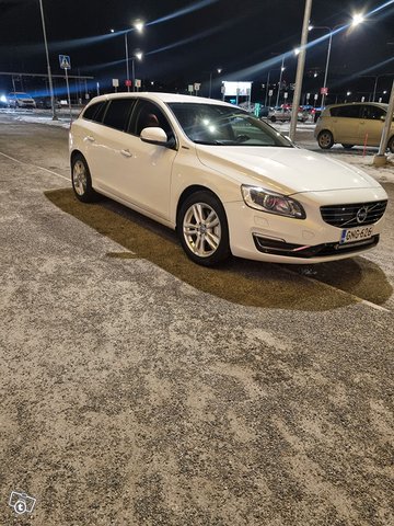 Volvo V60 1