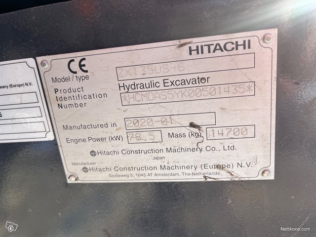 Hitachi ZX 135 US-6 7