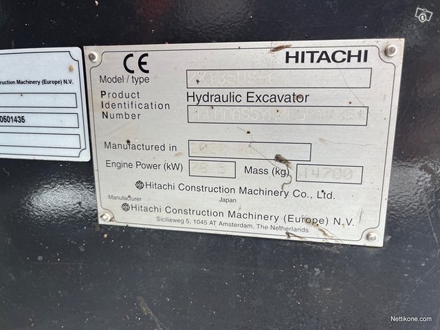 Hitachi ZX 135 US-6 9