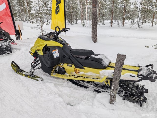 Ski-Doo Freeride 3