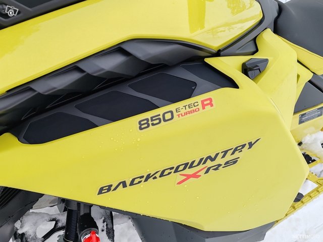 Ski-Doo Backcountry 5