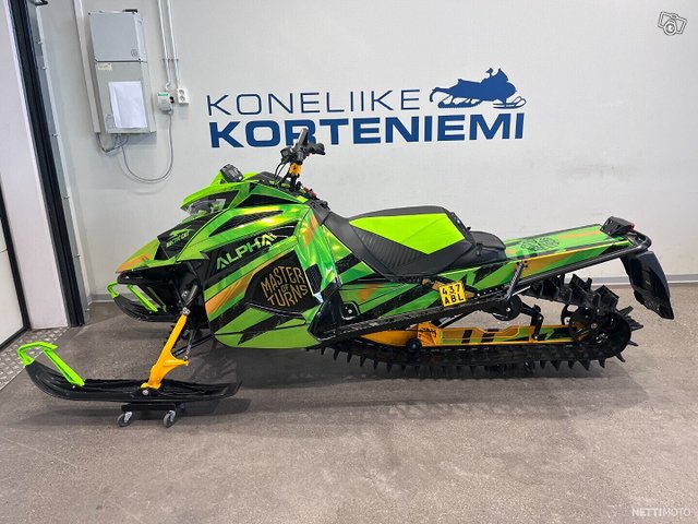 Arctic Cat M-sarja 3