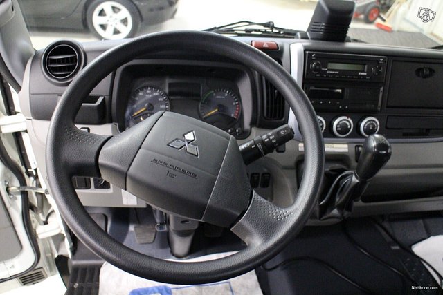 Mitsubishi Fuso 21