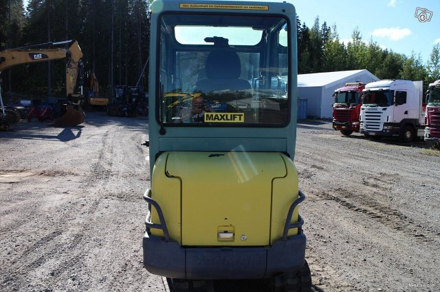 Yanmar B 15-3 6