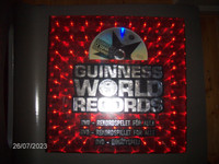 Quinness World Records enntyspeli ja 3d puzle