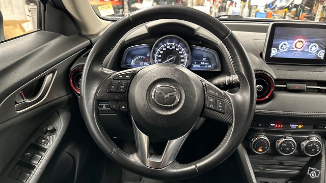 Mazda CX-3 11