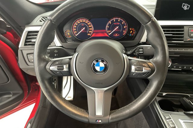 BMW 320 Gran Turismo 15