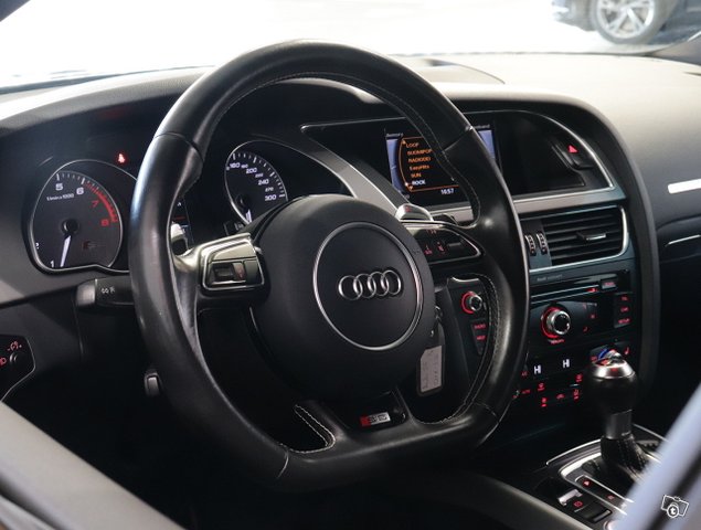 Audi S5 14