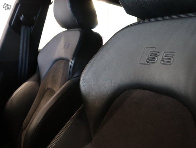 Audi S5 16