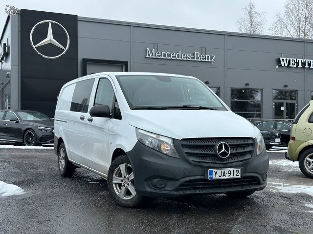 Mercedes-Benz Vito 1