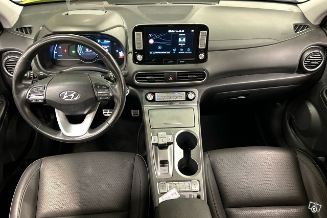 Hyundai KONA 7