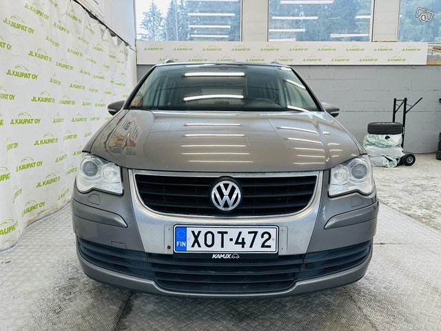 Volkswagen Touran 24