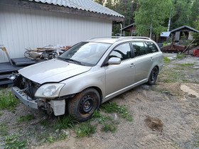 Toyota avensis T25 purussa, Autovaraosat, Auton varaosat ja tarvikkeet, Kiuruvesi, Tori.fi