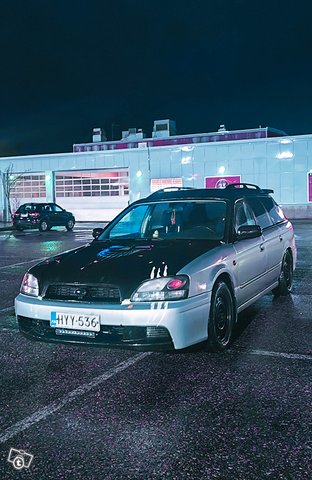 Subaru Legacy, kuva 1