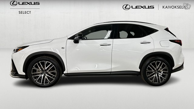 Lexus NX 2