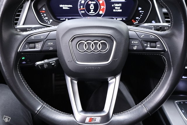 Audi SQ5 16