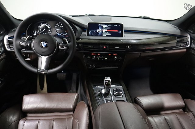 BMW X5 24