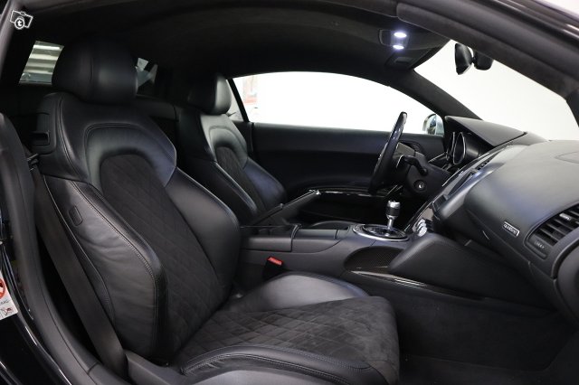 Audi R8 6