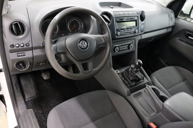 Volkswagen Amarok 11