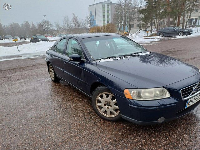 Volvo S60 3