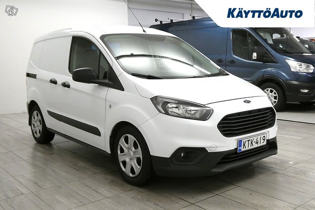 FORD Transit Courier 10