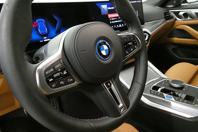 BMW I4 14