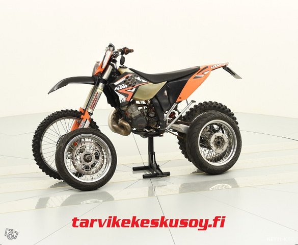 KTM 200, kuva 1