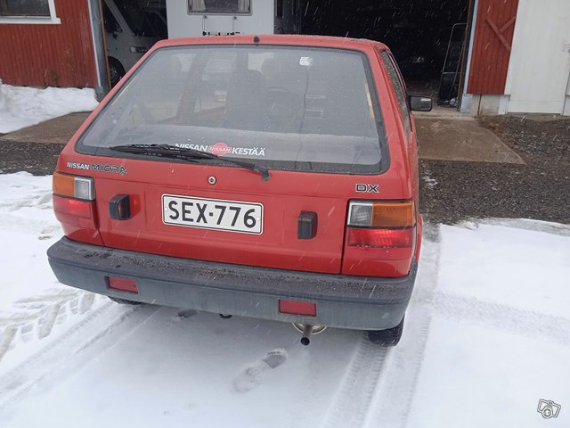 Nissan Micra 6