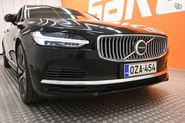 Volvo S90 10