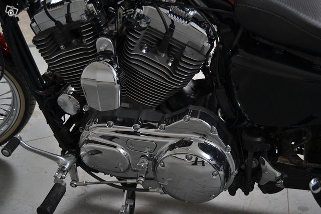 Harley-Davidson SPORTSTER 18