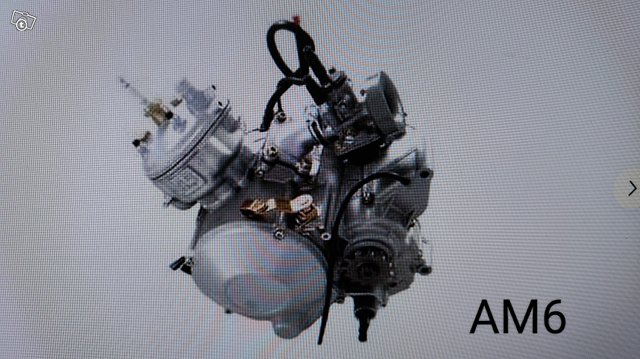 Minarelli AM6 moottori 1