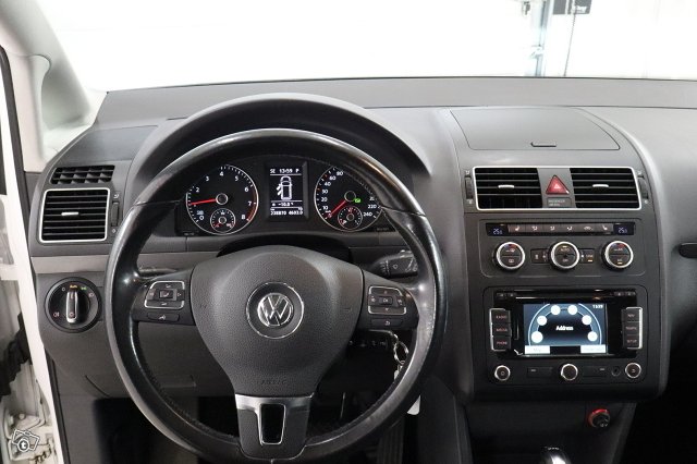 Volkswagen Touran 18