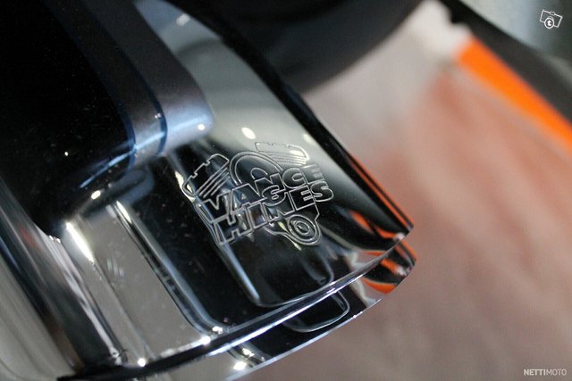 Harley-Davidson CVO 8