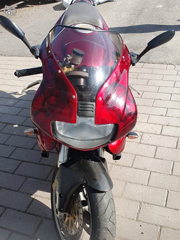 Ducati Supersport 750 4